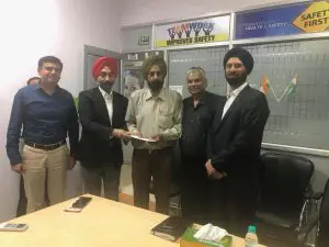 55575851_1291007954397560_717493489595580416_n